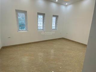 Cho thuê nhà liền kề louis đại mỗ,dt 100m * 5 tầng,mt 6m,giá 37 triệu,có thang máy, 0968 120 ***