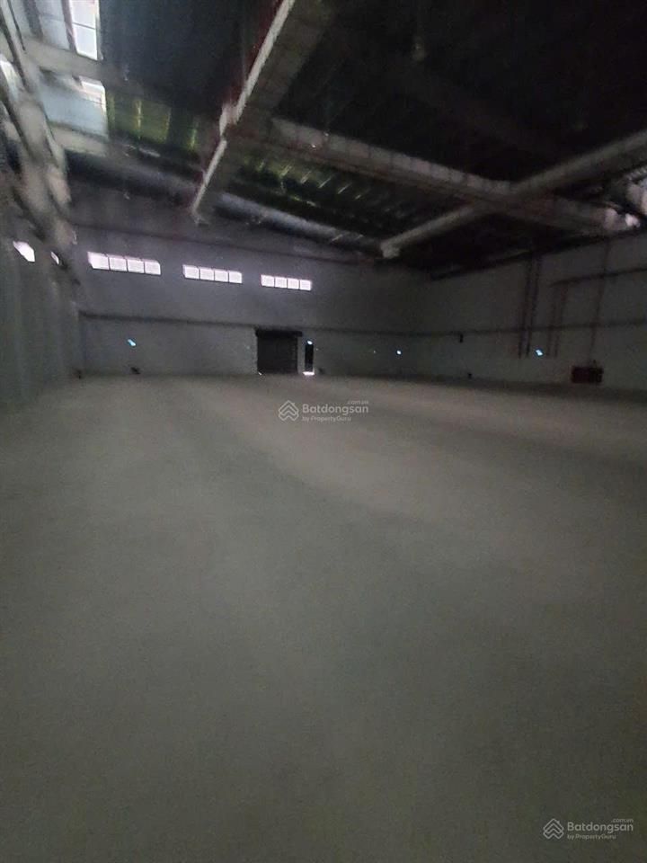 Tôi cho thuê kho quất động, thường tín diện tích 9000m², đầy đủ pccc, có nhà điều hành, xuất vat