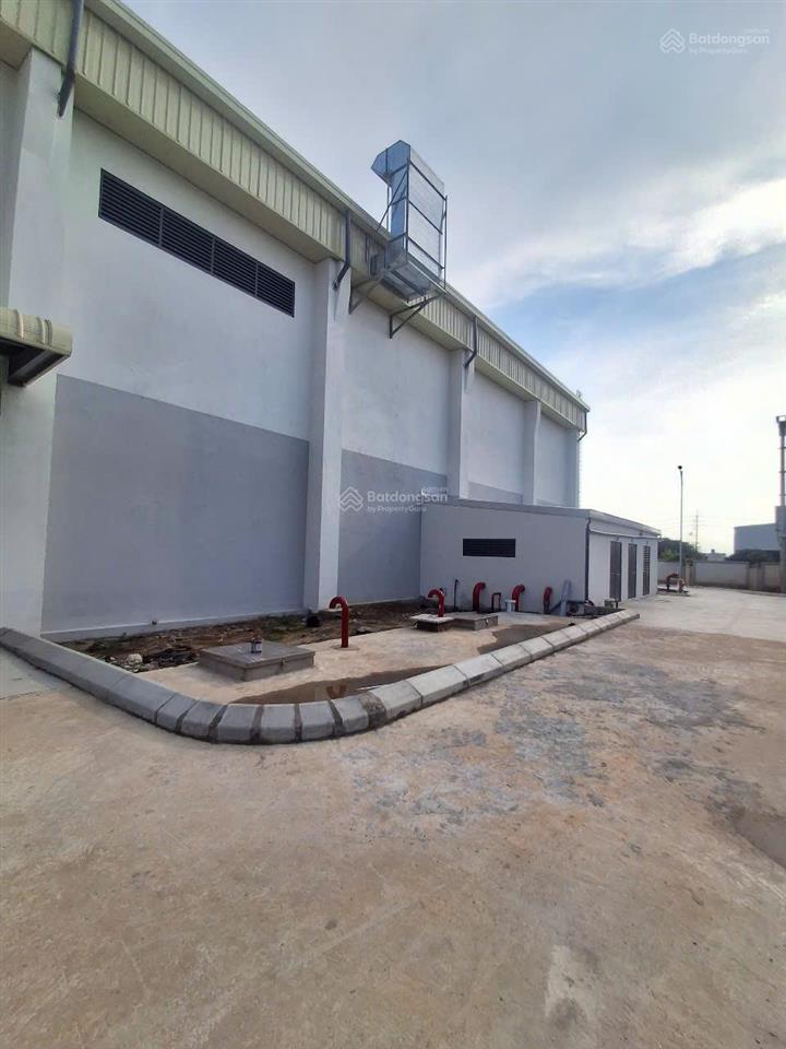 Tôi cho thuê kho quất động, thường tín diện tích 9000m², đầy đủ pccc, có nhà điều hành, xuất vat