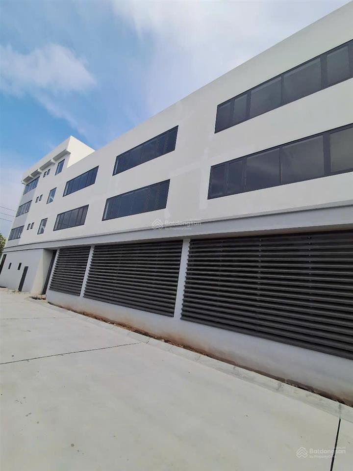 Tôi cho thuê kho quất động, thường tín diện tích 9000m², đầy đủ pccc, có nhà điều hành, xuất vat