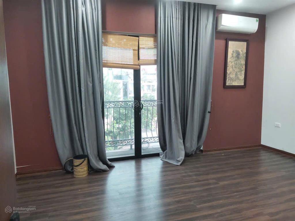 Cho thuê nhà thành phố giao lưu phạm văn đồng,đất 230m xd 90m * 4 tầng,giá 40 triệu, 0968 120 ***