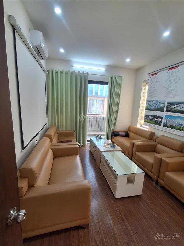 Cho thuê nhà lô góc ngay kđt trung yên 10 đường lưu quang vũ, dt 115m2 xd 80m*4 tầng,  0968 120 ***
