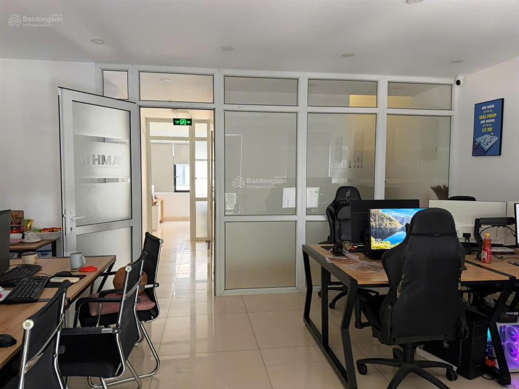 Cho thuê nhà vinhomes hàm nghi, dt 95m * 5 tầng, giá 50 triệu có thang máy,  0968 120 ***