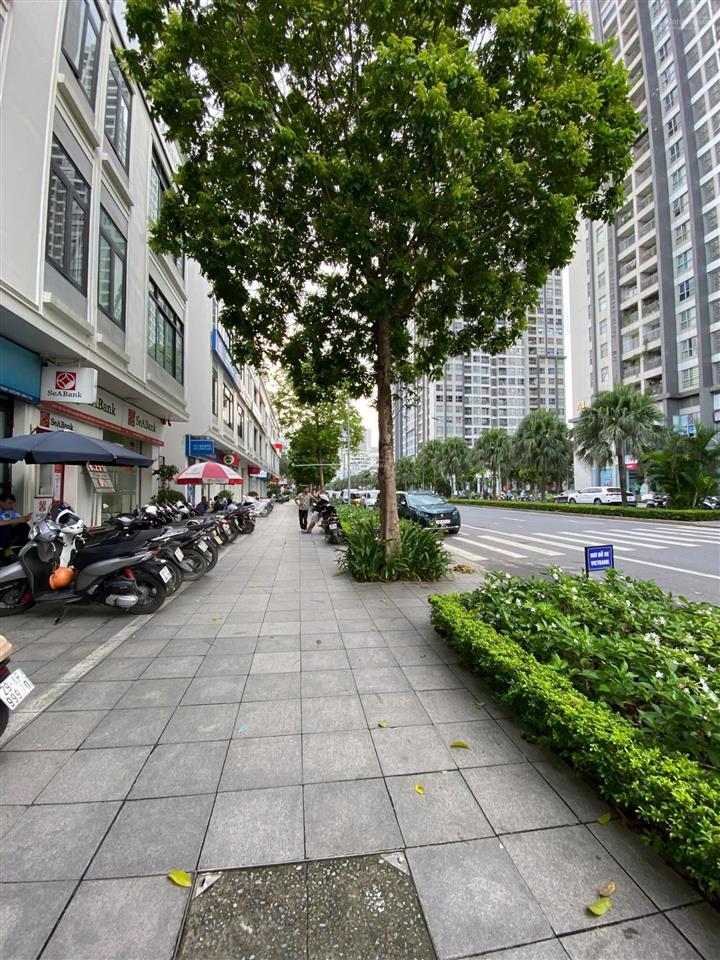 Cho thuê nhà 75 triệu mặt phố vinhomes hàm nghi, 95m2 * 5 tầng, thông sàn, thang máy,  0968 120 ***