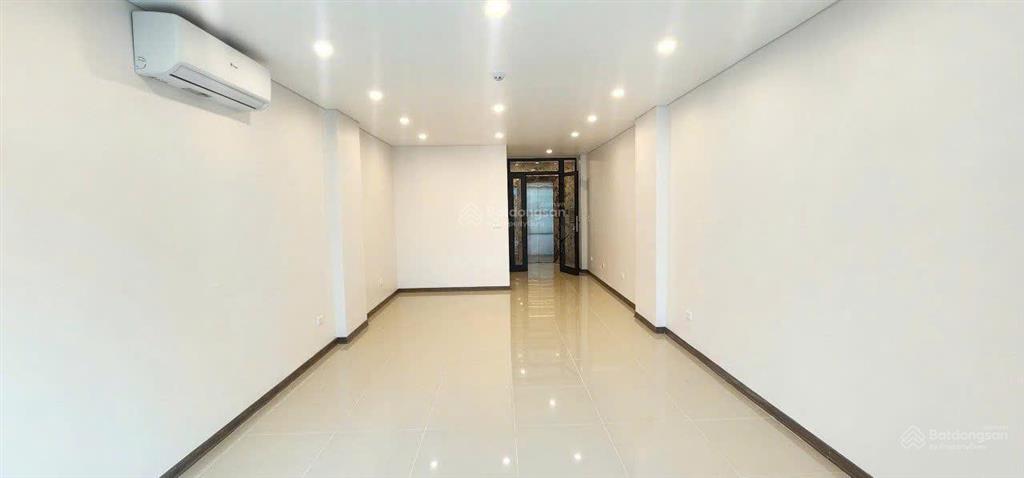 Cho thuê nhà ngõ 6 mạc thái tổ, dt 60m * 7 tầng, thông sàn, thang máy cuối nhà,  0968 120 ***