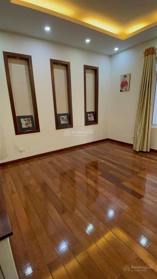 Cho thuê nhà khu đô thị mới dịch vọng,cầu giấy, đất 130m xd 110m* 6 tầng 1 hầm,full đồ giá 70 triệu