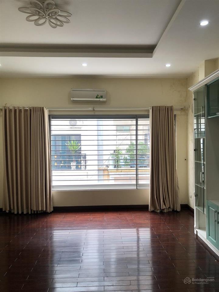 Cho thuê biệt thự mễ trì hạ, nam từ liêm dt 220m2 xây dựng 120m2 * 4 tầng, 50 tr/th,  0968 120 ***