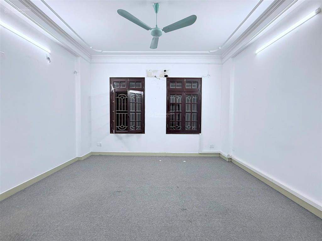 Cho thuê khu đô thị trung yên 11, trung hòa, cầu giấy, dt 90m * 5 tầng, giá 40 triệu,  0968 120 ***