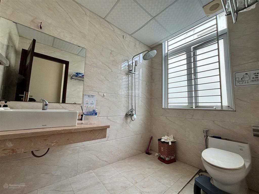 Cho thuê biệt thự làng việt kiều châu âu,mỗ lao hà đông dt 130m * 3 tầng,giá 35 triệu, 0968 120 ***