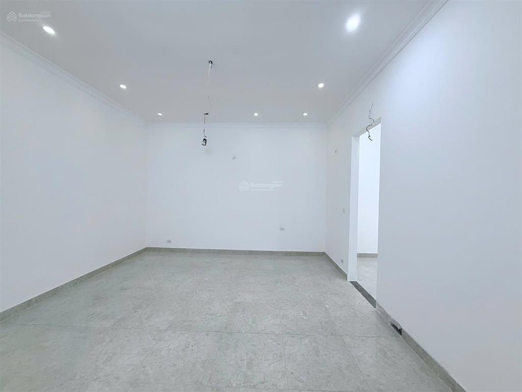 Cho thuê nhà biệt thự ngõ 18 phạm hùng, đất 140m xd 90m * 4 tầng, giá 37 triệu,  0968 120 ***