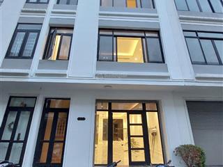 Cho thuê nhà liền kề louis đại mỗ,dt 100m * 5 tầng,mt 6m,giá 34 triệu,có thang máy, 0968 120 ***