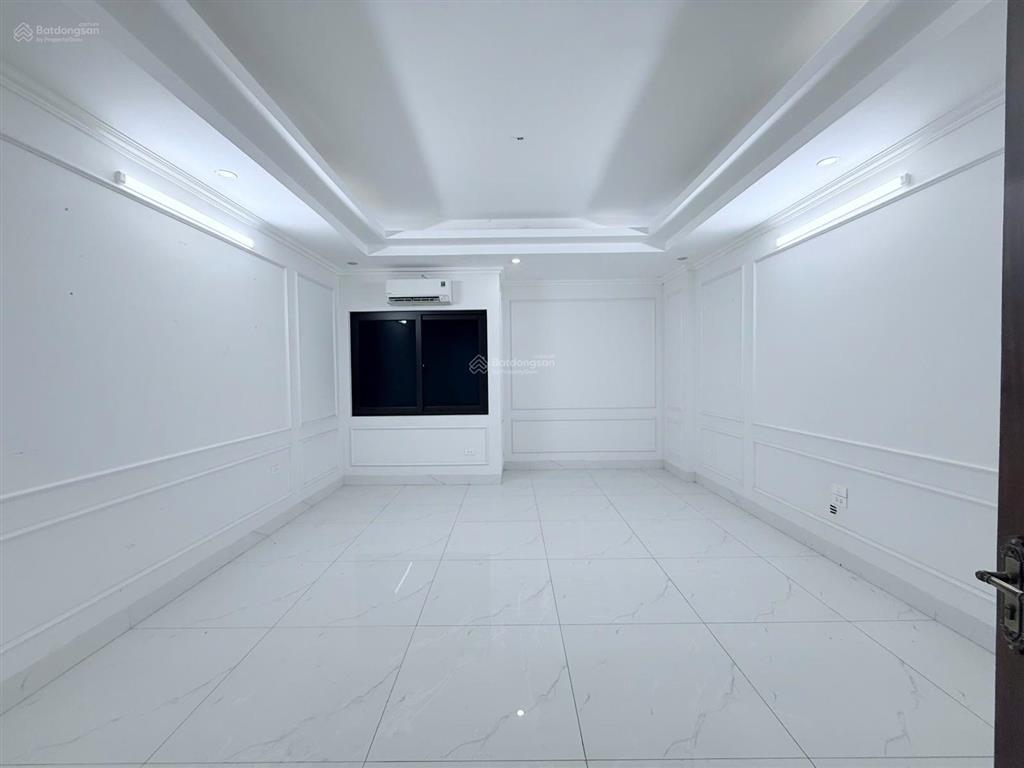 Cho thuê nhà liền kề đường phú diễn, bắc từ liêm dt 100m * 7 tầng, 1 hầm, thang máy, giá 45 triệu