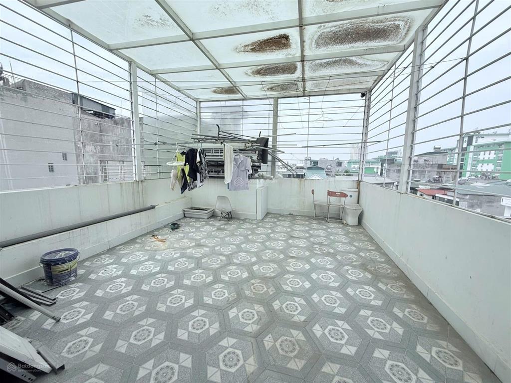 Cho thuê nhà liền kề đường phú diễn, bắc từ liêm dt 100m * 7 tầng, 1 hầm, thang máy, giá 45 triệu