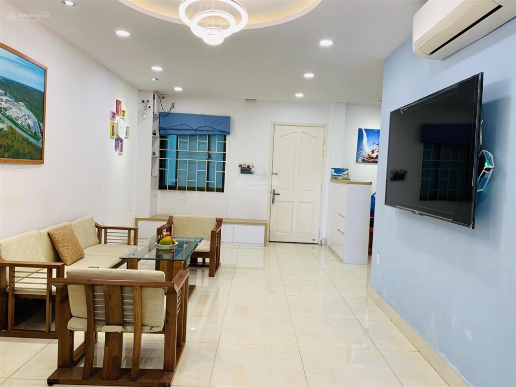 Cho thuê căn hộ 2pn/82m2 = 10 triệu tại chung cư cửu long, đ. nơ trang long