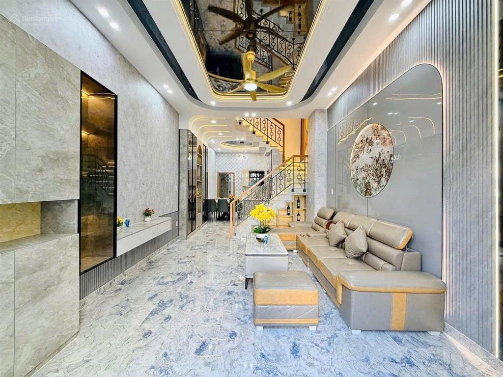Nhanh chỉ 4 đồng 8 có ngay nhà phùng văn cung p7 phú nhuận 56m2 shr hẻm oto thông thoáng