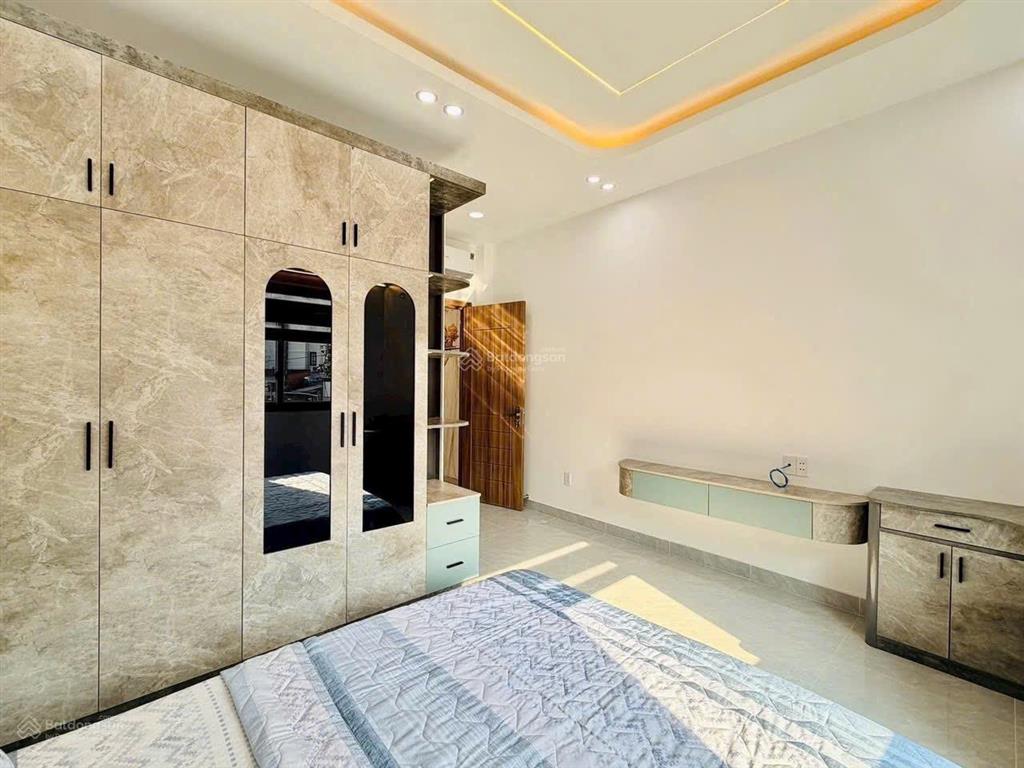 Nhanh chỉ 4 đồng 8 có ngay nhà phùng văn cung p7 phú nhuận 56m2 shr hẻm oto thông thoáng