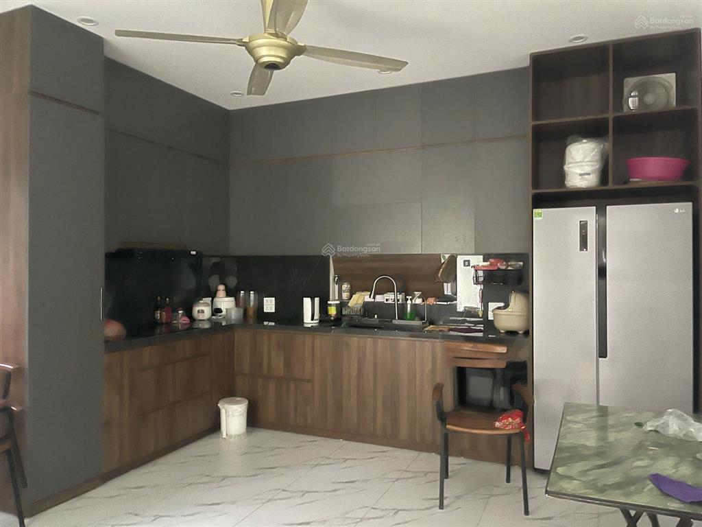 Bán nhà mặt hồ tây mp quảng khánh dt 105m2 mt 4.7m lô góc giá 1.5 tỷ/m2