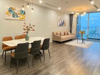 Chỉ 10tỷ căn 2 ngủ tầng trung ban công đông nam trung tâm cầu giấy flc 265 cầu giấy