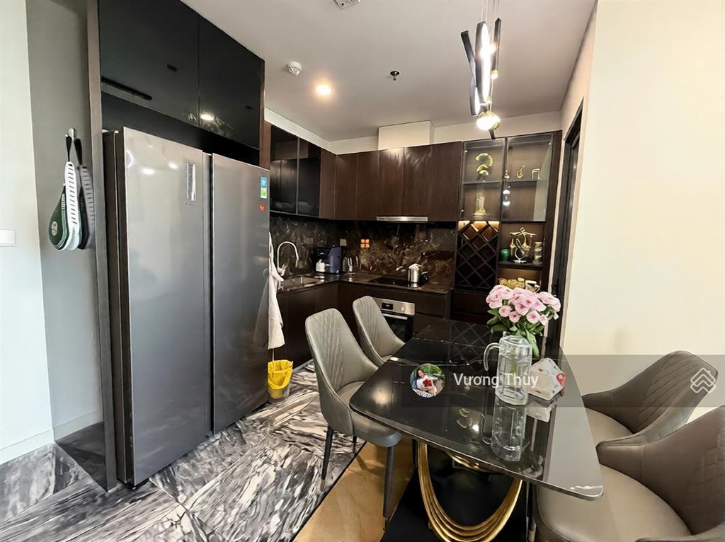 Chính chủ gửi bán 2pn lumiere riverside, giá tốt 10.6 all in, sẵn hđt, có sổ  0938 211 ***