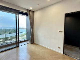 Chính chủ gửi bán 1 phòng ngủ view sông hiếm, siêu đẹp, giá 9.5 tỷ allin, có sổ,  0938 211 ***