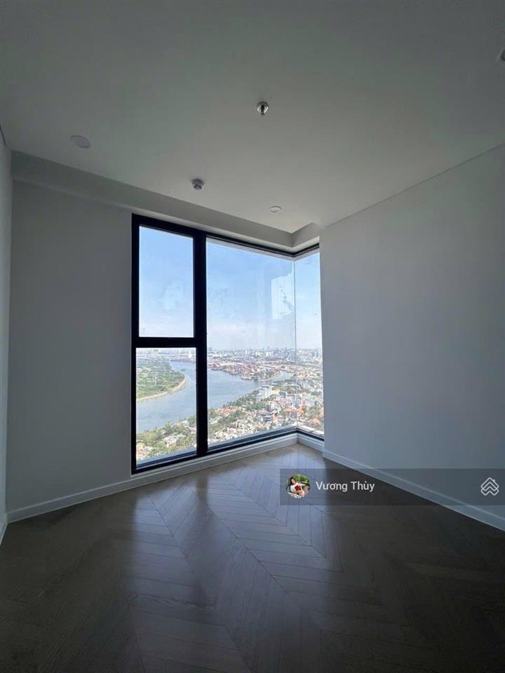 Chính chủ gửi bán 3 phòng ngủ lumiere riverside, căn góc view sông, giá 16.5 tỷ all in 0938 211 ***
