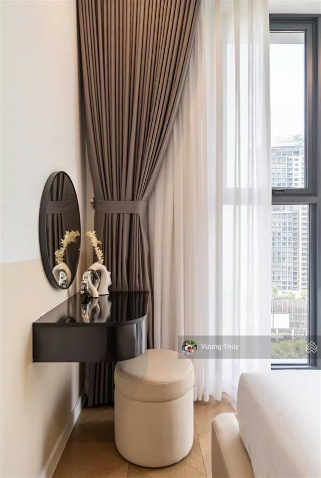 Bán nhanh căn góc 2 phòng ngủ lumiere riverside, có sổ, full nt, 12.5 tỷ allin  0938 211 ***