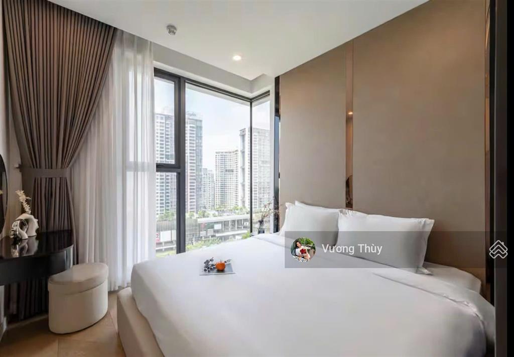 Bán nhanh căn góc 2 phòng ngủ lumiere riverside, có sổ, full nt, 12.5 tỷ allin  0938 211 ***
