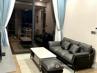 Chính chủ cho thuê căn góc 2 phòng ngủ tại lumiere riverside, giá 35 triệu.  0938 211 ***