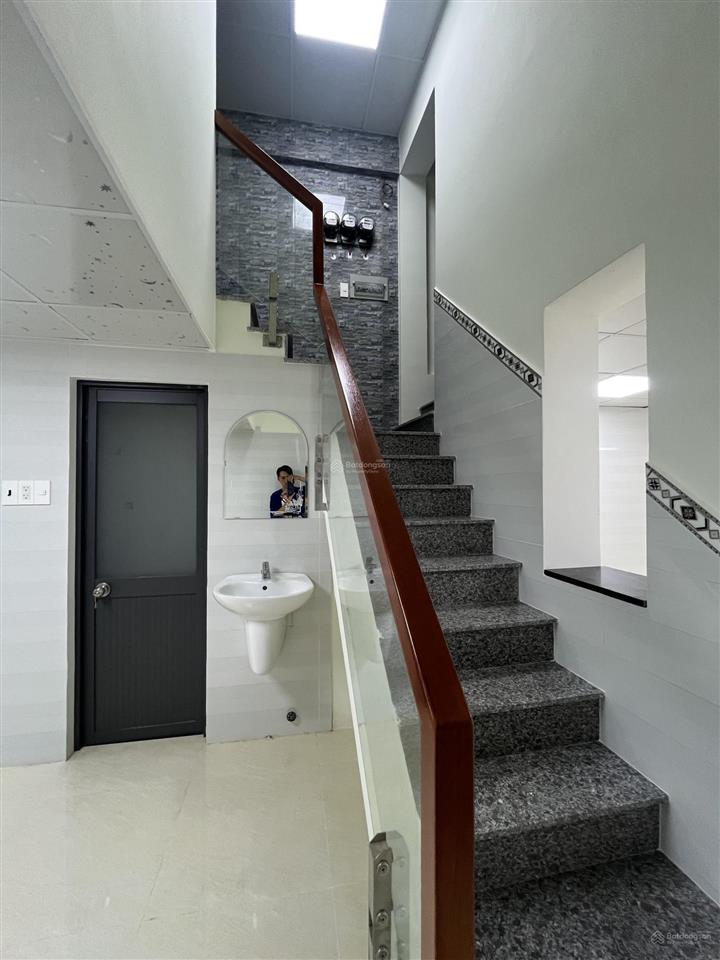 Bán gấp nhà mt nguyễn trãi, 4x20m, nhà mới, 4pn, 3wc. sổ hồng, giá 18,8 tỷ