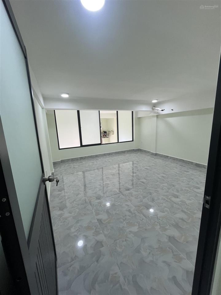 Bán gấp nhà mt nguyễn trãi, 4x20m, nhà mới, 4pn, 3wc. sổ hồng, giá 18,8 tỷ