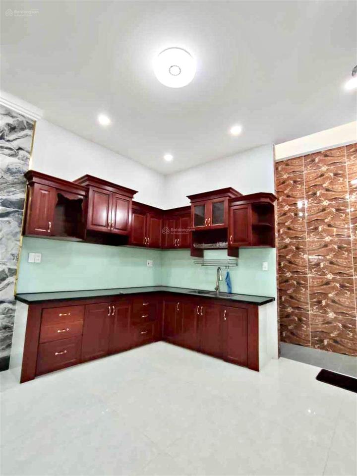 Bán nhà khu vip lê văn quới giáp tân phú 70m2, 3 tầng ô tô thông nhỉnh 7 tỷ