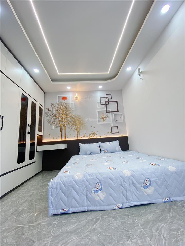 Có 8,3 tỷ sở hữu ngay nhà 5 tầng có thang máy, full nội thất, hẻm ô tô thông thoáng.