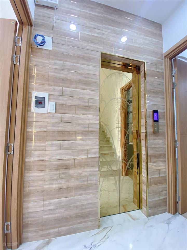 Nhỉnh 7 tỷ nhà 4 tầng có thang máy 69m² full nội thất cao cấp