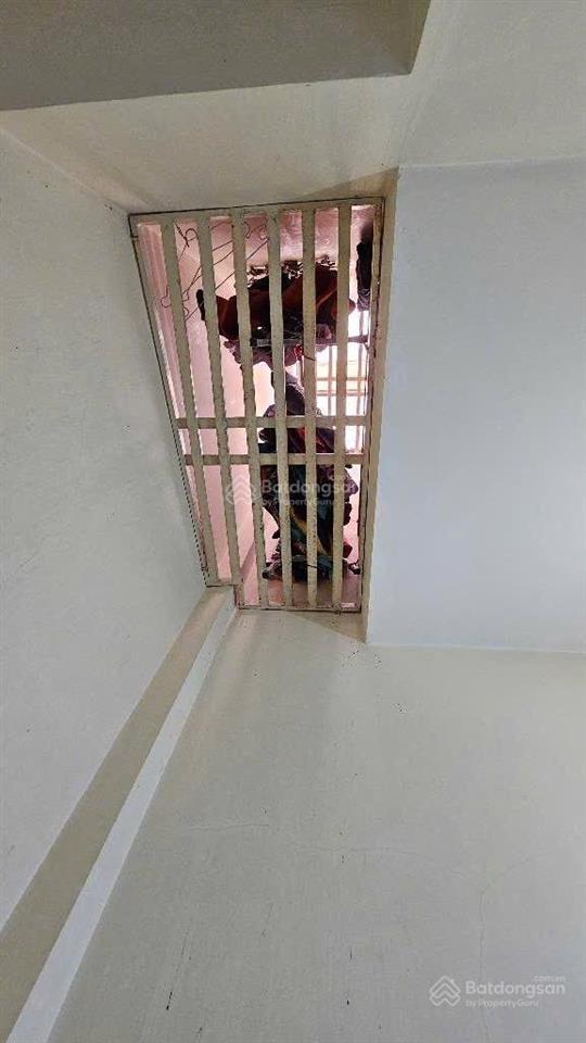 Siêu phẩm thoại ngọc hầu 45m2  2 tầng nở hậu  hẻm xe hơi sát mặt tiền  giá giảm còn hơn 4 tỷ