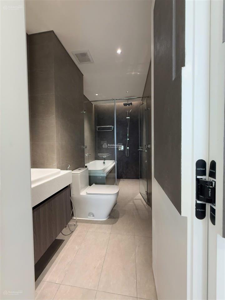 Bán căn hộ cc âu cơ tower  tân phú, dt 88m2. 3pn/2wc, 4.1 tỷ. sổ hồng, nhà đẹp.  0773 694 ***