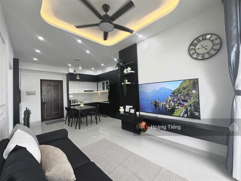 Bán căn hộ cc âu cơ tower  tân phú, dt 76m2. 2pn/2wc, 3,6 tỷ, sổ hồng, nhà đẹp.  0773 694 ***