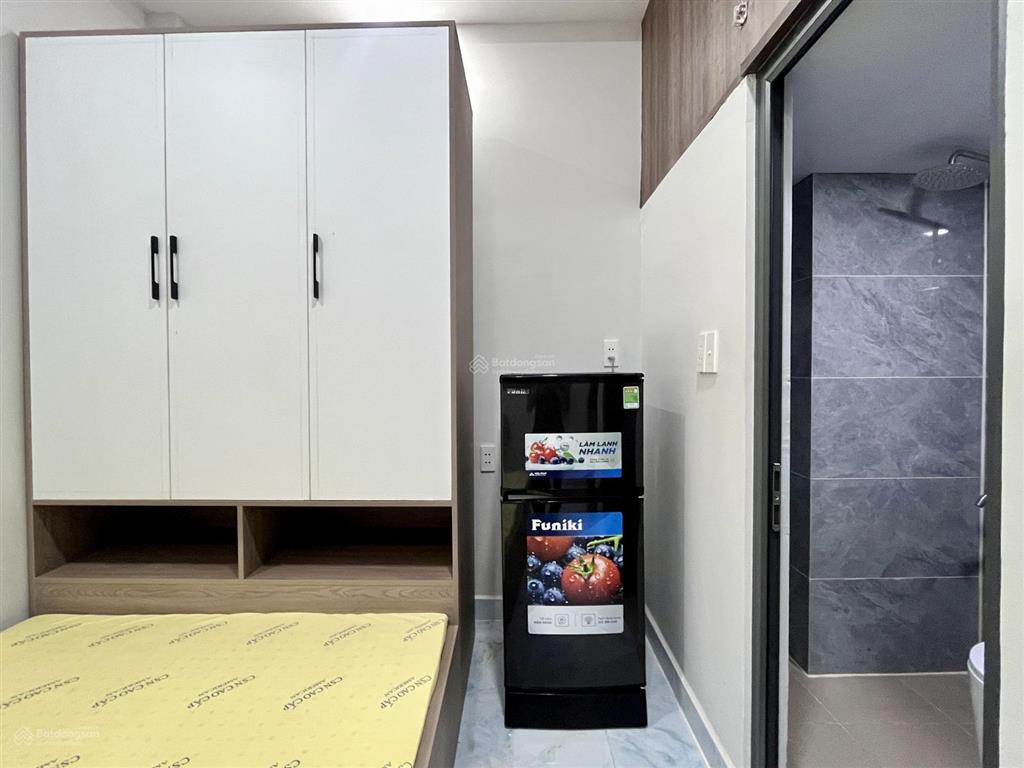 Cho thuê phòng quận 2. full nội thất gần nút giao an phú. có bảo vệ, thang máy, giặt sấy