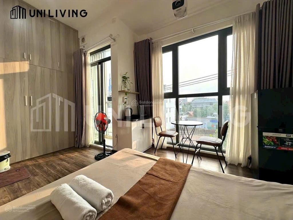Cho thuê căn hộ studio/1pn thảo điền q2 có ban công , nội thất hiện đại . gần ga metro ,cầu sài gòn
