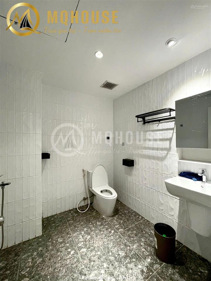 Cho thuê chdvq2 tại khu biệt thự 280 lương định của  an ninh điện tử  free phí quản lý