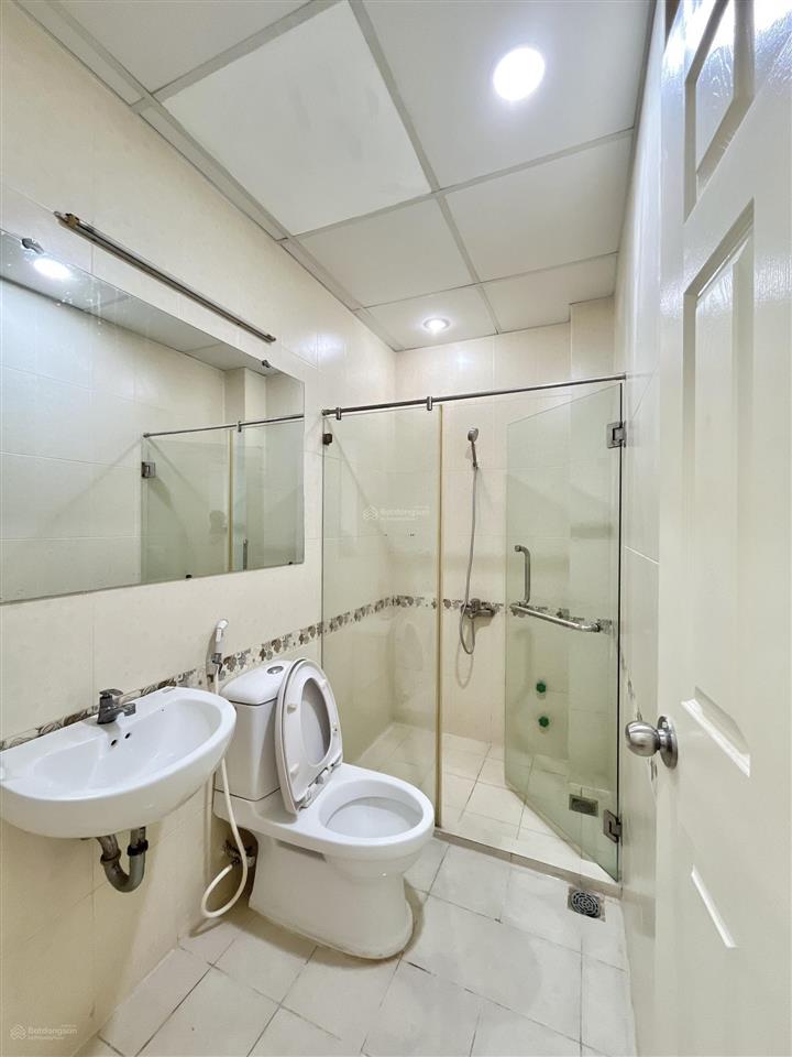 Cho thuê studio cửa sổ lớn, gần mm market an phú, ga metro. giá tốt chỉ 5,7tr/tháng