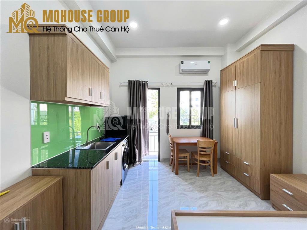 Cho thuê căn hộ ban công gần ubnd quận 2, đầy đủ tiện nghi, có chỗ để oto chỉ 6tr/tháng