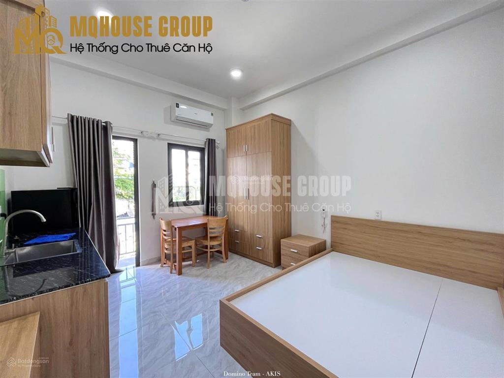 Cho thuê căn hộ ban công gần ubnd quận 2, đầy đủ tiện nghi, có chỗ để oto chỉ 6tr/tháng