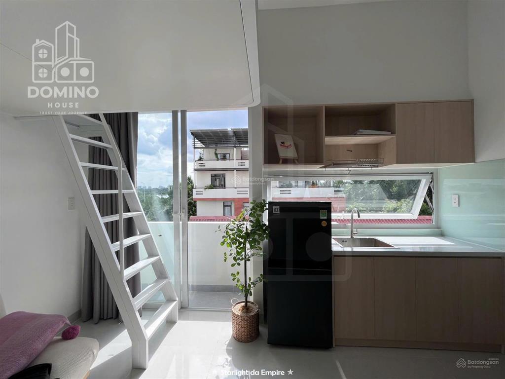 Cho thuê căn hộ duplex ban công thoáng, khu ubnd q2. nội thất mới chưa qua sử dụng
