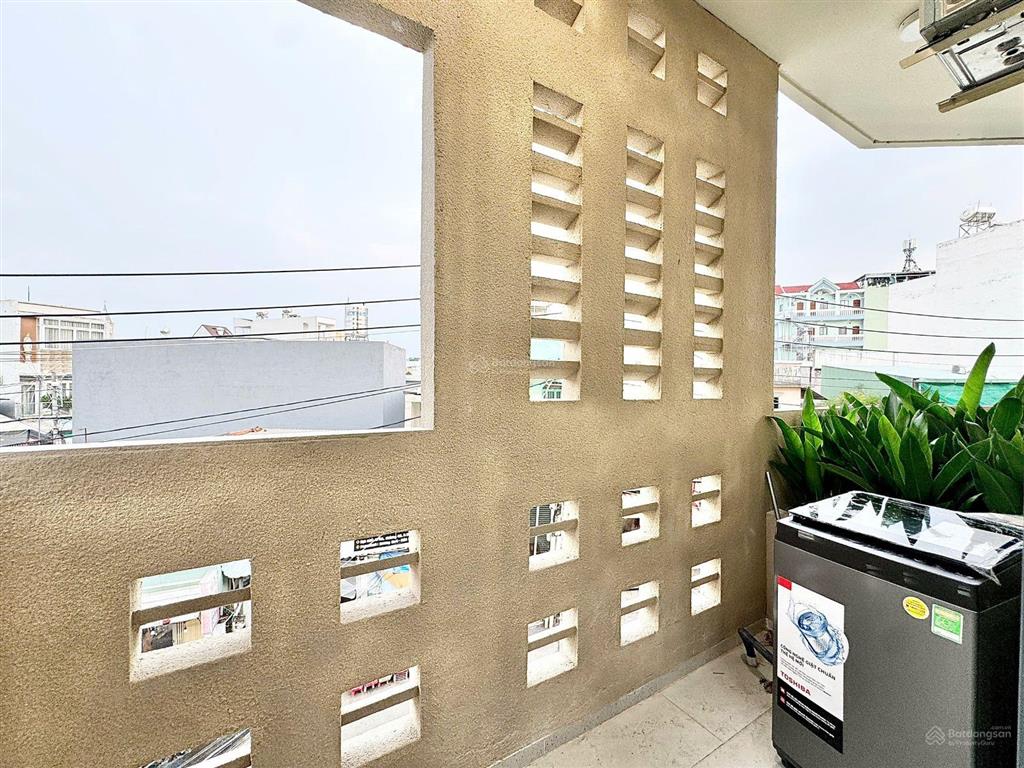 Cho thuê phòng studio ban công, có máy giặt riêng, được nuôi pet gần lake view, homyland q2
