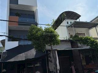 Xuất cảnh bán gấp hẻm 6m đường bàu cát ngay chợ bà hoa dt4,5x26 hầm trệt 5 lầu st