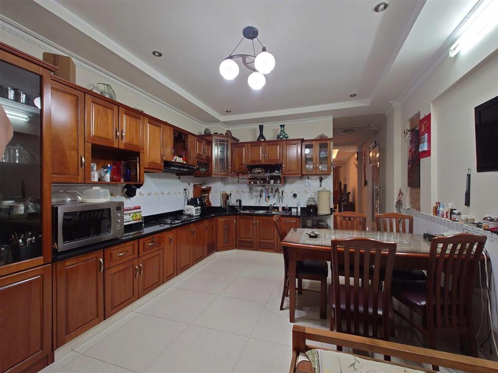 Khu nhà ở cao cấp trịnh đình trọng đường trước nhà 20m dt4x20m trệt 2 lầu st nhà vô ở liền