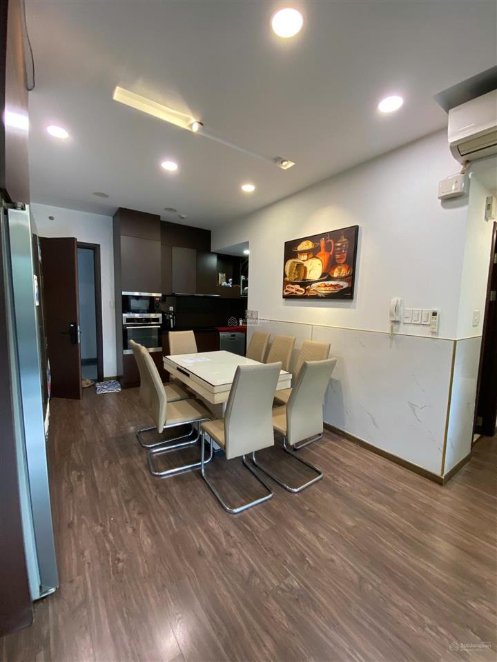 Bán nhanh căn hộ ruby 5,25 tỷ, 3pn2wc , 84m , full nt có ban công , view hồ sinh thái