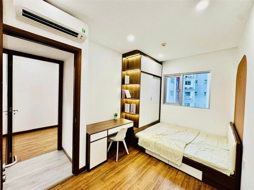 Bán nhanh căn hộ ruby 4,3 tỷ, 2pn2wc, 70m, full nt, view hồ sinh thái