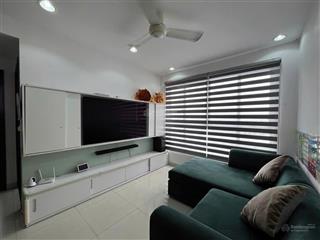 Bán gấp căn hộ ruby , 4,25 tỷ , 2pn2wc, 70m , full nt , view nội khu , mát mẻ