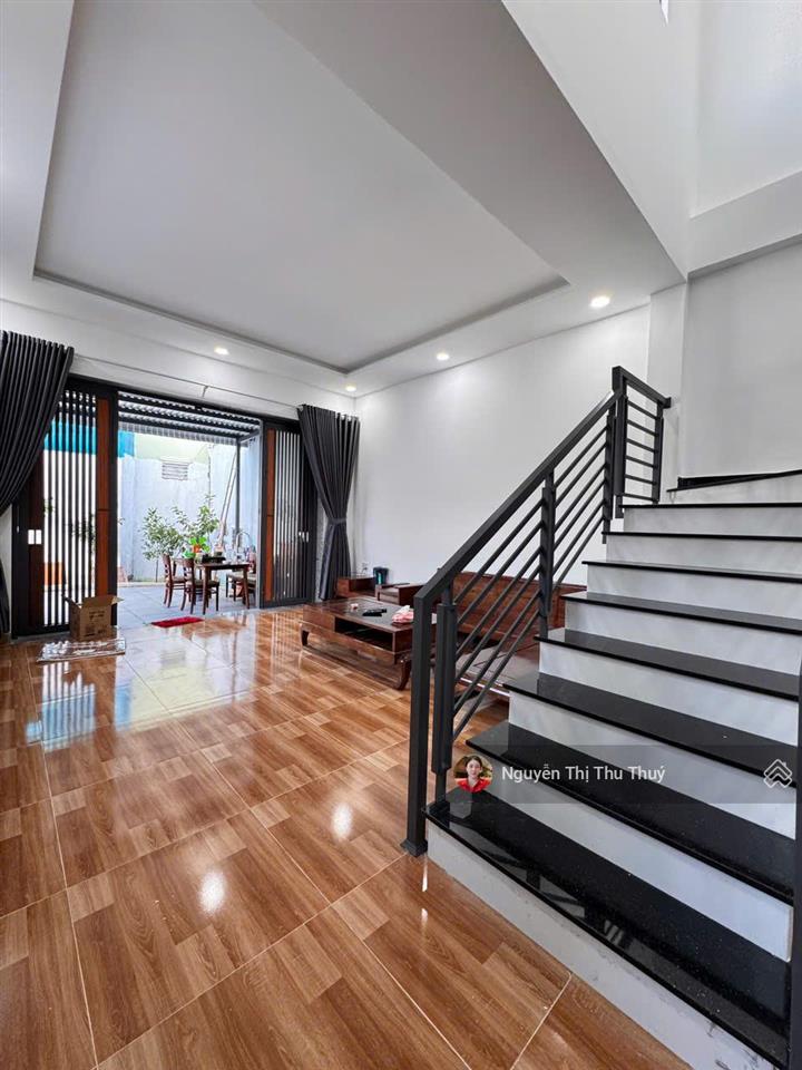 Nhà đã hoàn thiện 2 tầng xây mới 100%  kề biển trần phú  vĩnh nguyên  phường nha trang
